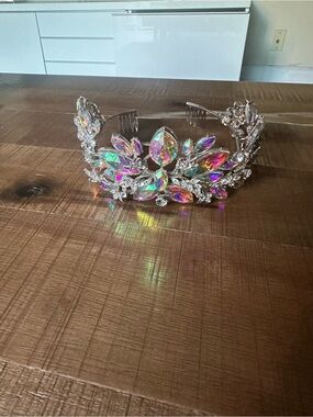 Crystal Aurora Teardrop Hair Tiara - Silver
